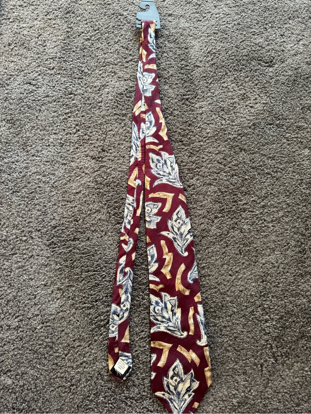 Vintage 100% Silk tie Made in USA